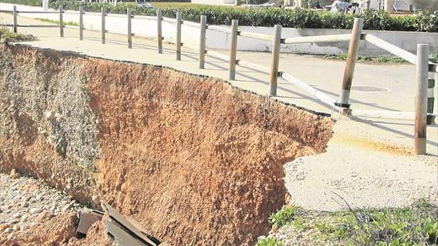 Un nuevo desprendimiento en la Cala Puntal de Vinaròs