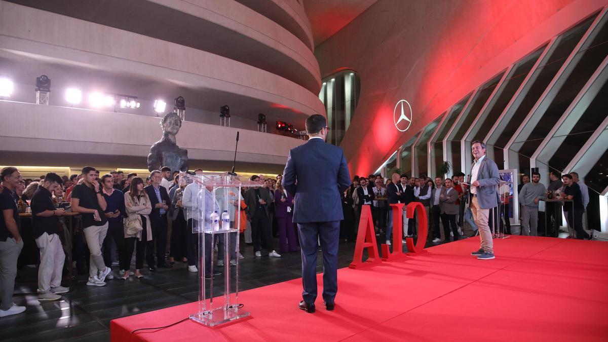 Evento de presentación del nuevo CLA en el vestíbulo del Palau de les Arts Reina Sofia.