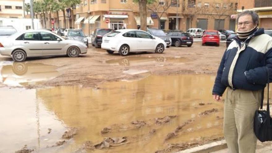 Solares inundados y quejas a la EMT en la Fuensanta