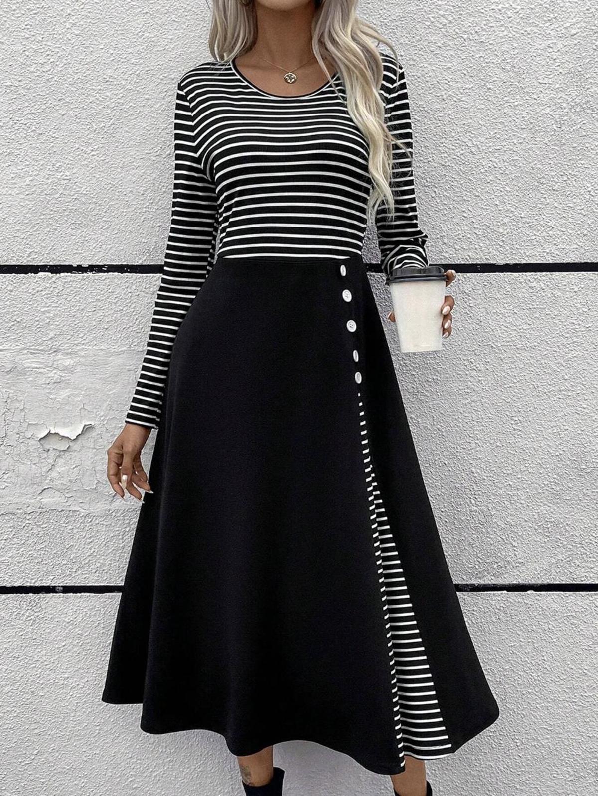 Vestido de línea A con estampado de rayas