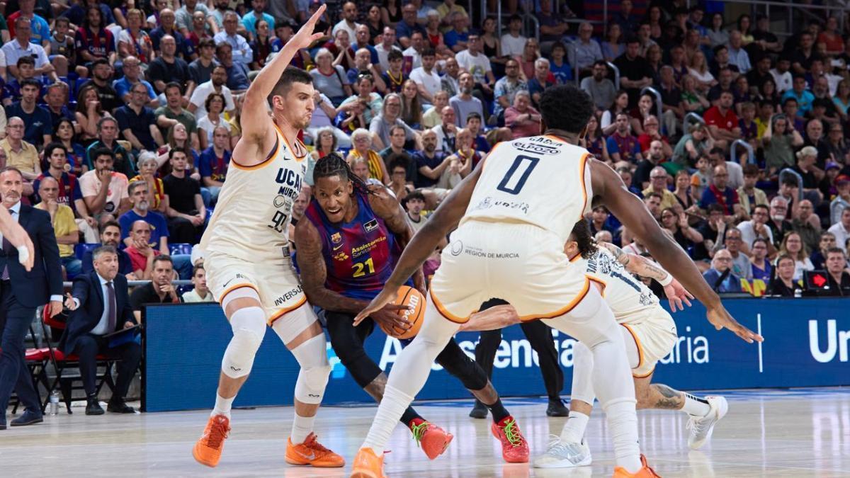 Barça - UCAM Murcia en el Palau