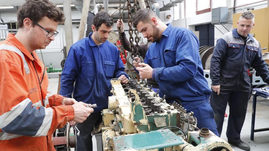 La FP Dual no engancha y solo llena el 30% de plazas: “Difiere la parte teórica de la práctica”