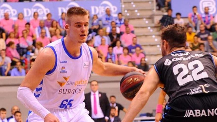 El UCAM Murcia pide la cesión de Radoncic y Delía se va al Joventut