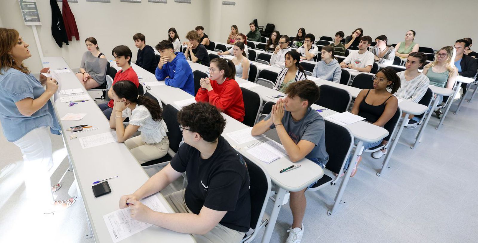 El último examen de la convocatoria extraordinaria de la ABAU 2024