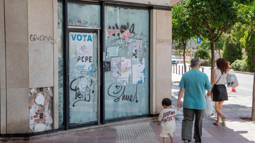 La digitalización en la banca acelera los cierres de sucursales en Castellón