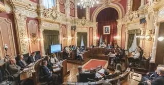 El pleno destapa el déficit del Concello y Jácome saca músculo: “Somos de los más saneados de España"