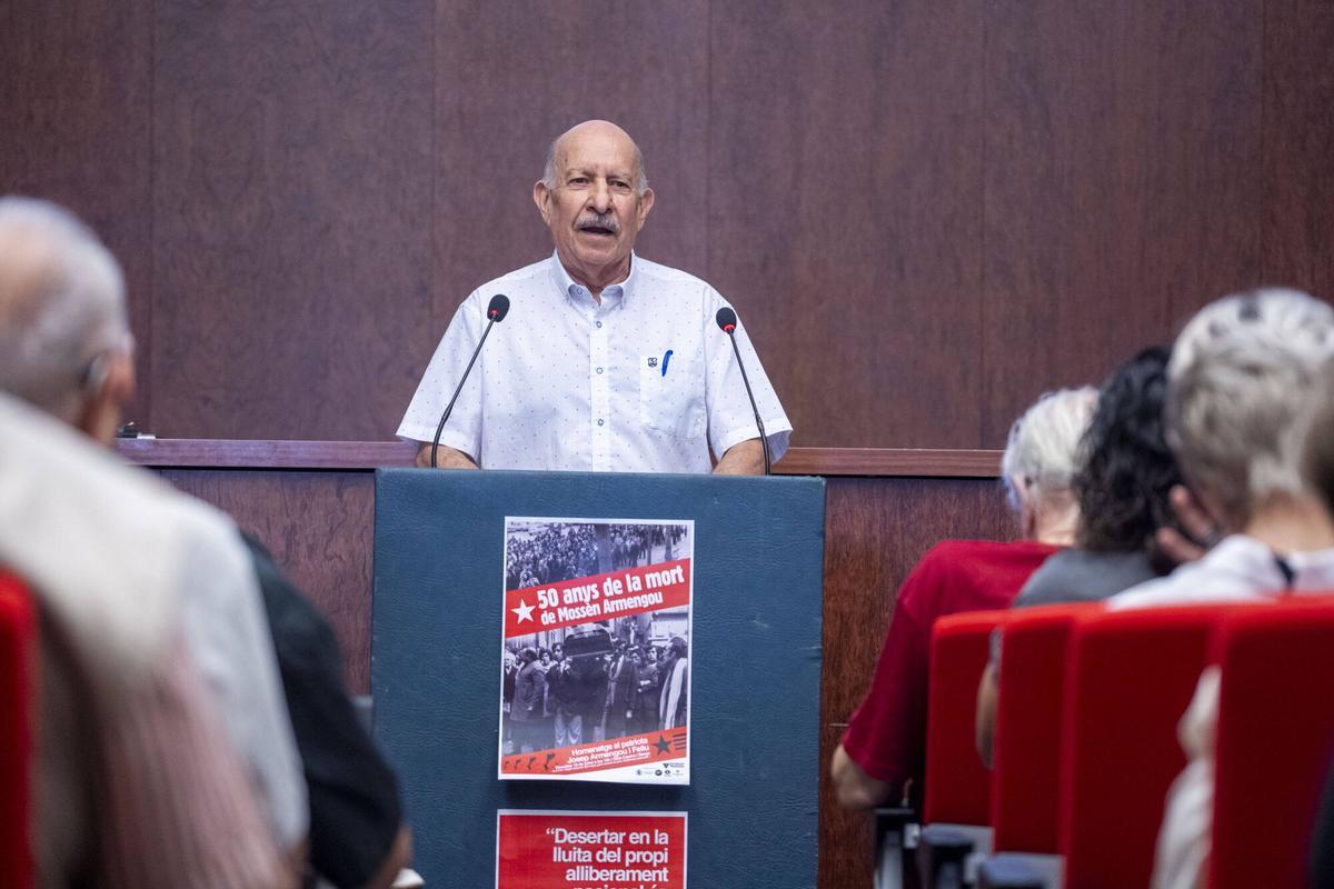 Així va ser l'acte en homenatge al mossèn Armengou