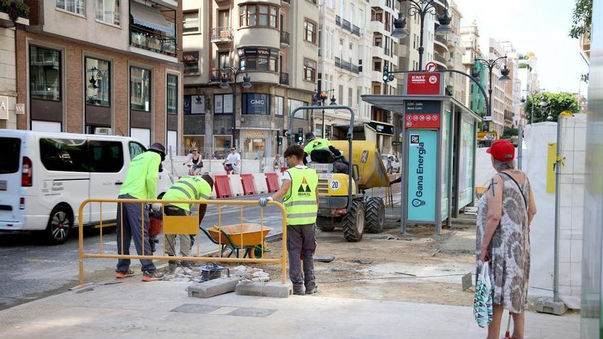 Las obras en la calle Colón estan programadas para acabar antes de Navidad