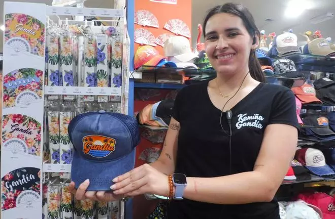 Estuve en Gandia y me acordé de ti: de la camiseta de Cocoloco al "socarrat" del Palau Ducal, los 'souvenirs' más codiciados