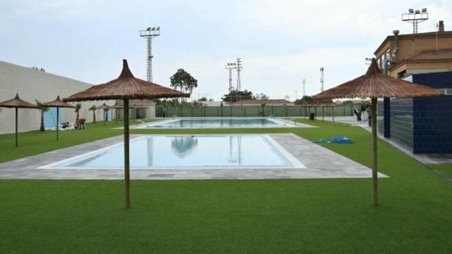 Beniparell abre hoy su piscina después de la remodelación