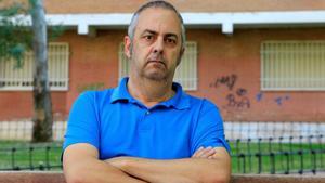 El escritor Emilio Silva Barrera, autor de Nébeda.