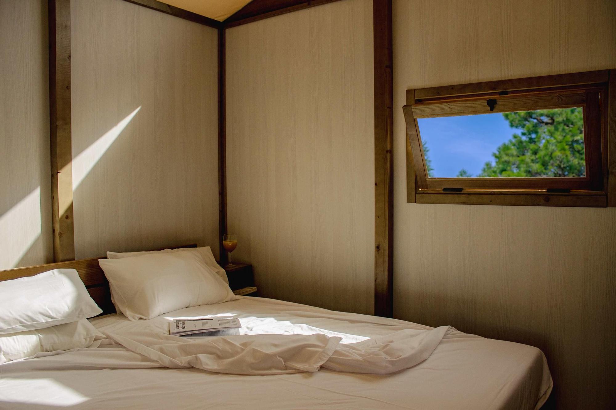 TAIGA Almería habitación