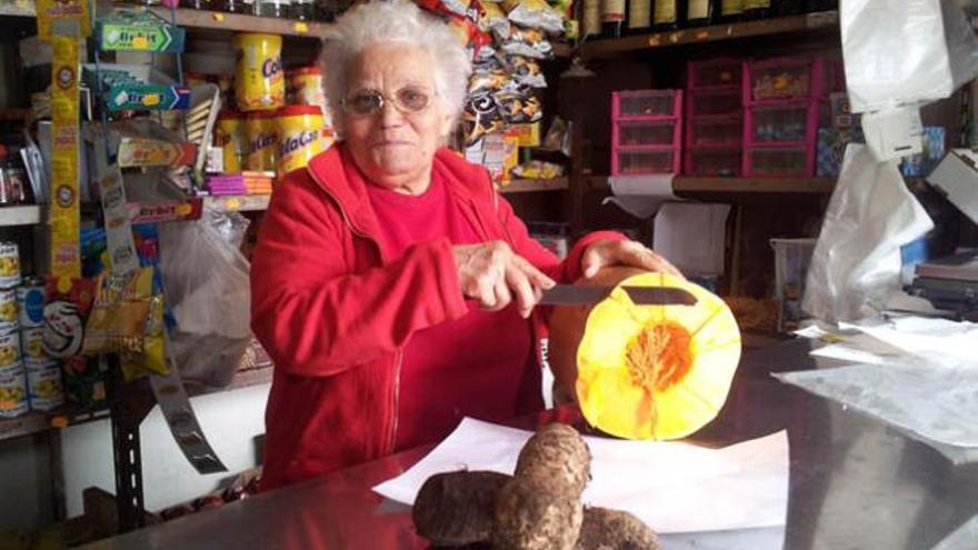 Tienda de Conchita en La Barreda, Valsequillo. | lp / dlp