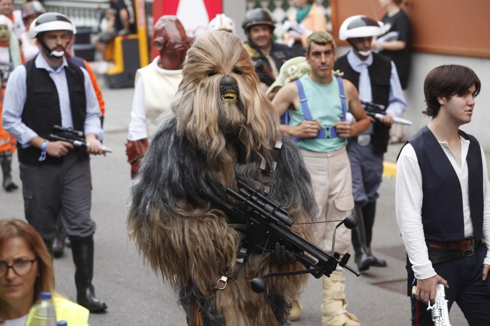 Desfile de "Starwars" en Metrópoli