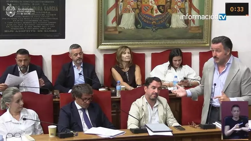 PP y Vox sacan adelante en Elche la moción que reclama la ilegalización de Bildu