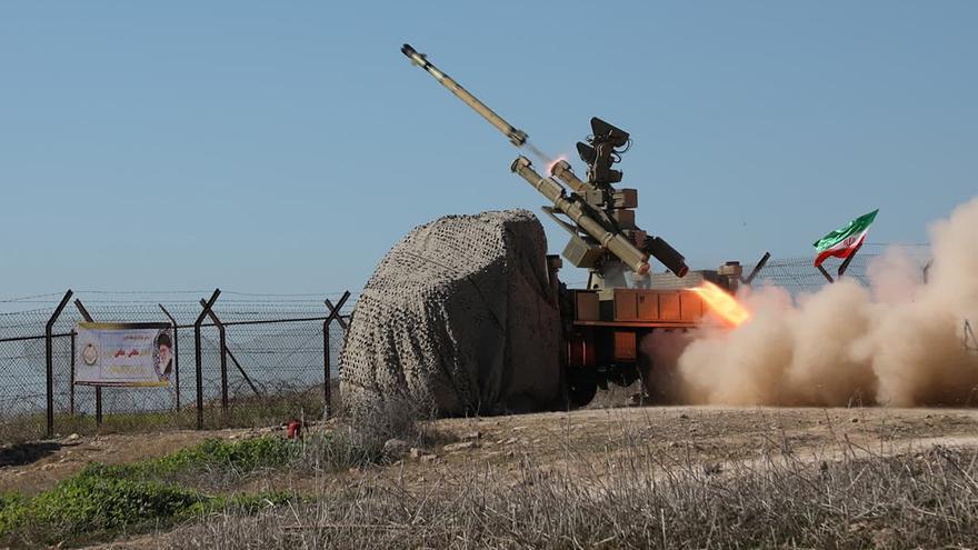 Irán envía más buques de guerra a aguas internacionales en plena escalada en la región