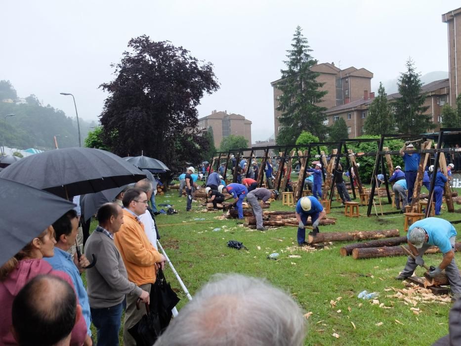 XXVIII Concurso Nacional de Entibadores Mineros en las fiestas de San Juan de Mieres