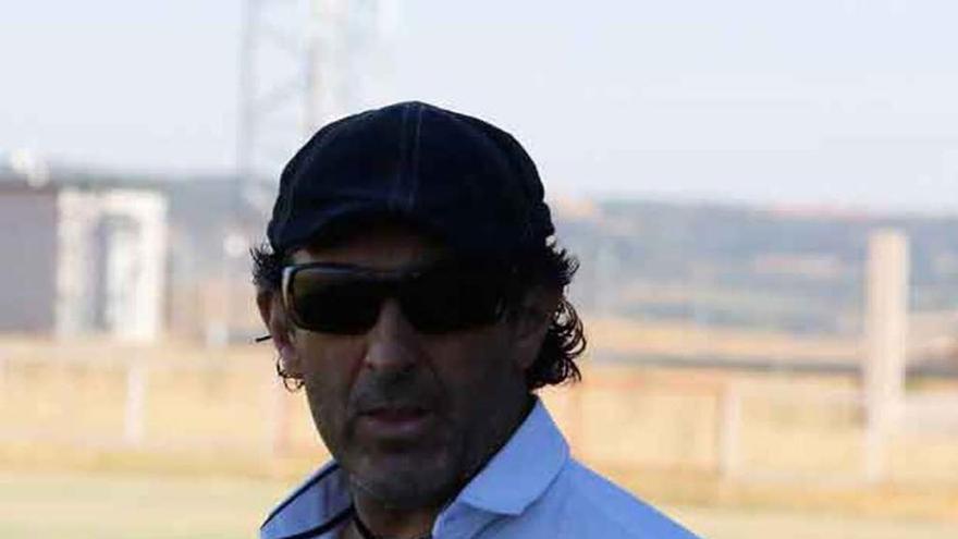 Chus Benito, entrenador del CD Villaralbo.