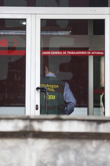 La Guardia Civil registra la sede de UGT en Asturias