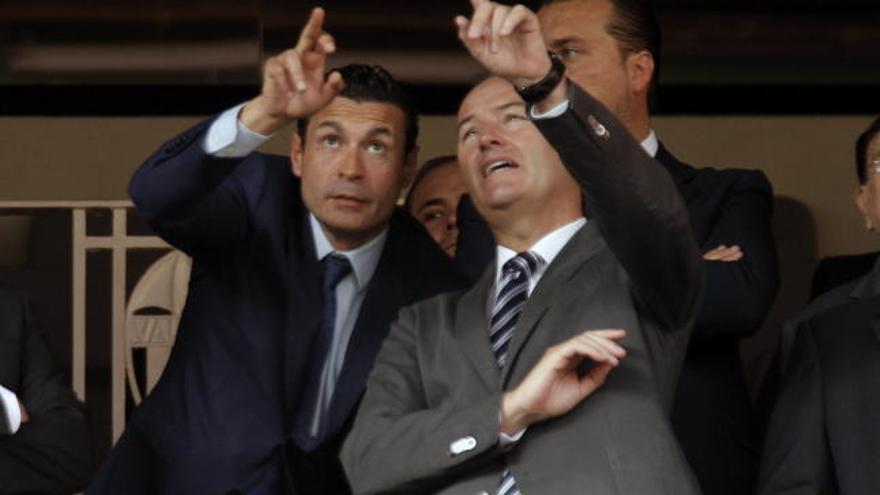 Alberto Fabra junto a Amadeo Salvo en el palco de Mestalla el pasado octubre.