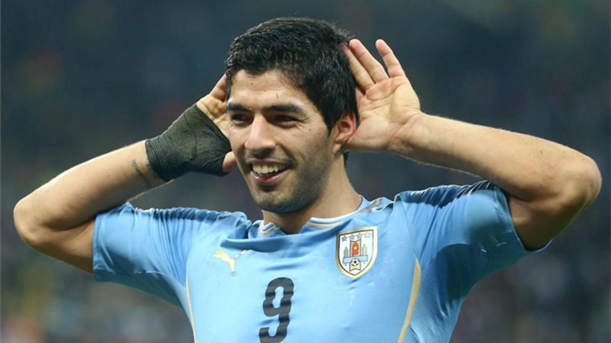 Luis Suárez volverá a defender la camiseta de Uruguay este viernes