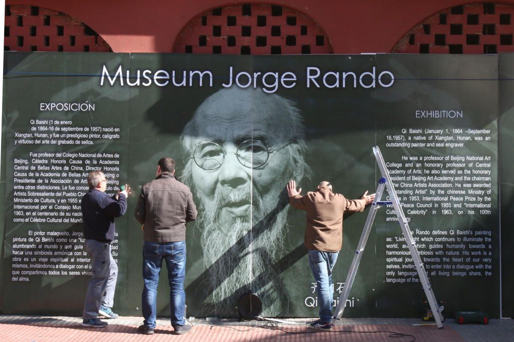 El Museum Jorge Rando expone la muestra The breeze from Qi Baishi’s hometown, en la que por primera vez en nuestro país se pueden contemplar las obras del reconocido creador chino que tanto elogió el genio de la plaza de la Merced. La excepcional exposición sólo se podrá visitar hasta el próximo viernes