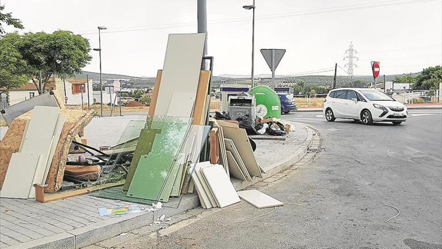 Imponen una veintena de sanciones por vertidos de basura incontrolados