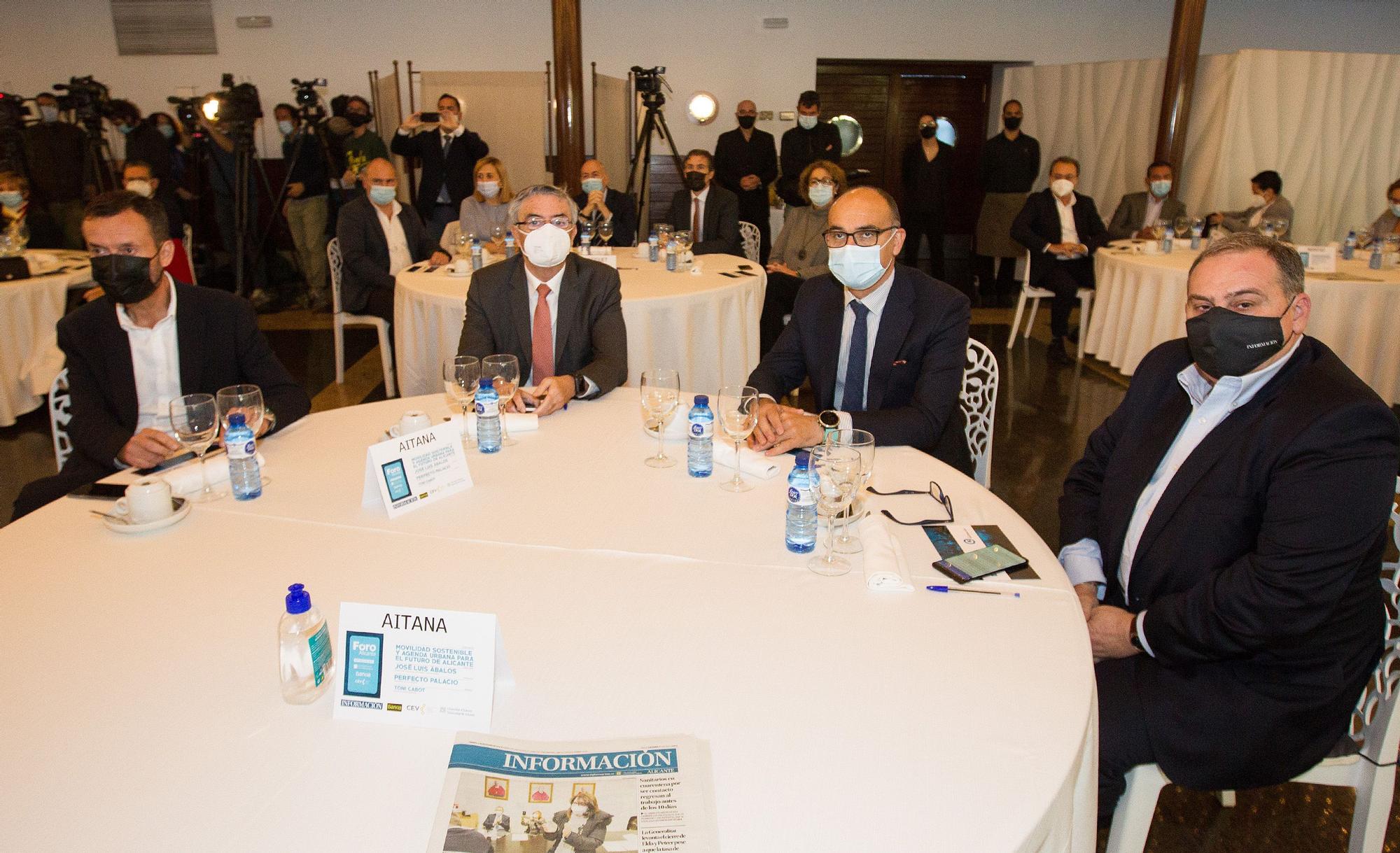 El ministro José Luis Ábalos en el Foro Alicante