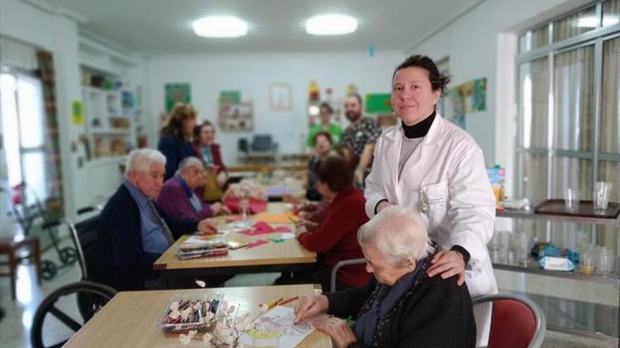 Talleres sobre afectos y memoria con los mayores