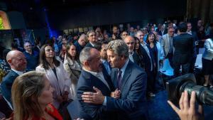 Feijóo i Fernández exhibeixen sintonia després d’aparcar el xoc pel lideratge del PP a Catalunya