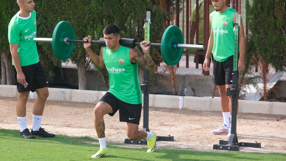 El Elche prepara visita a Albacete con tres ausencias