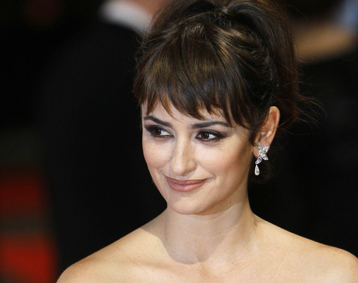 Penélope Cruz, flequillo postizo