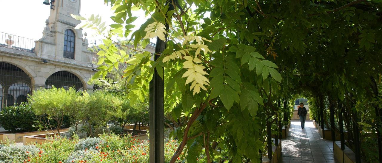 Jardín Mercè Rodoreda, en la sede del IEC, en una imagen de archivo