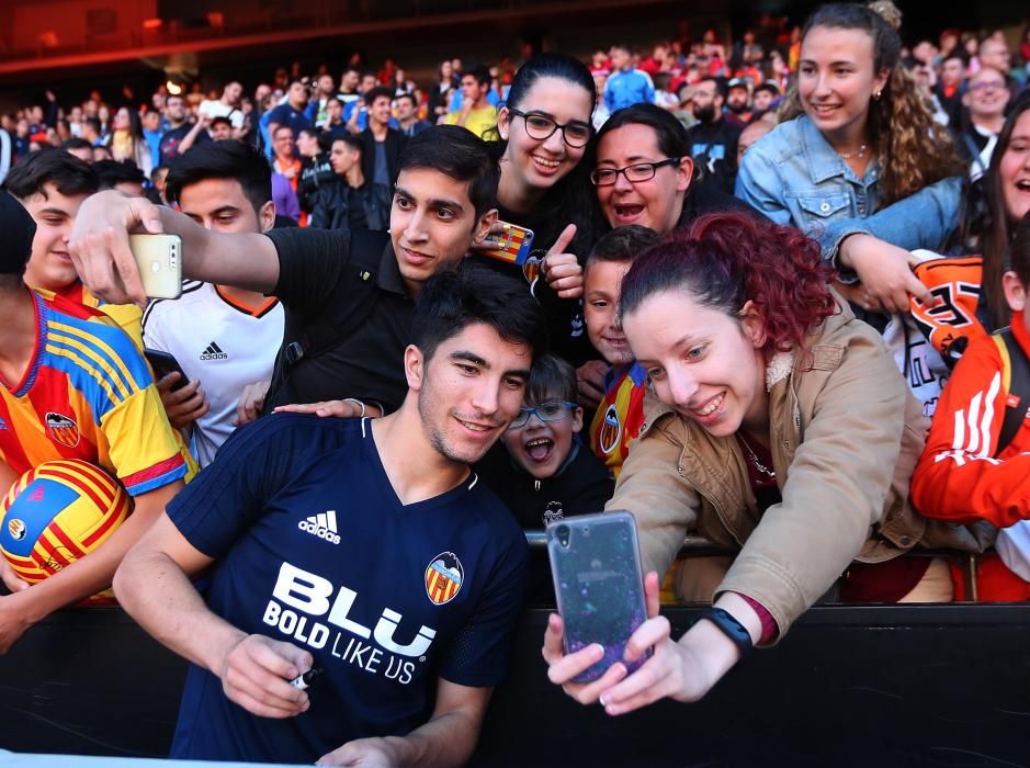 La espectacular afición del Valencia CF