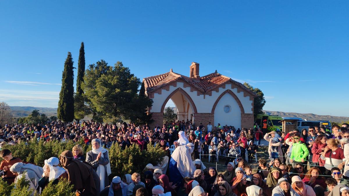 En imágenes | El Drama de la Cruz de Alcorisa conmueve con una puesta en escena más espectacular en el Monte Calvario