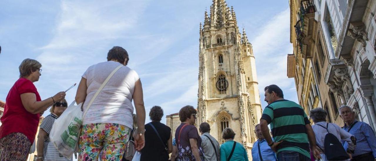 Turistas en Oviedo