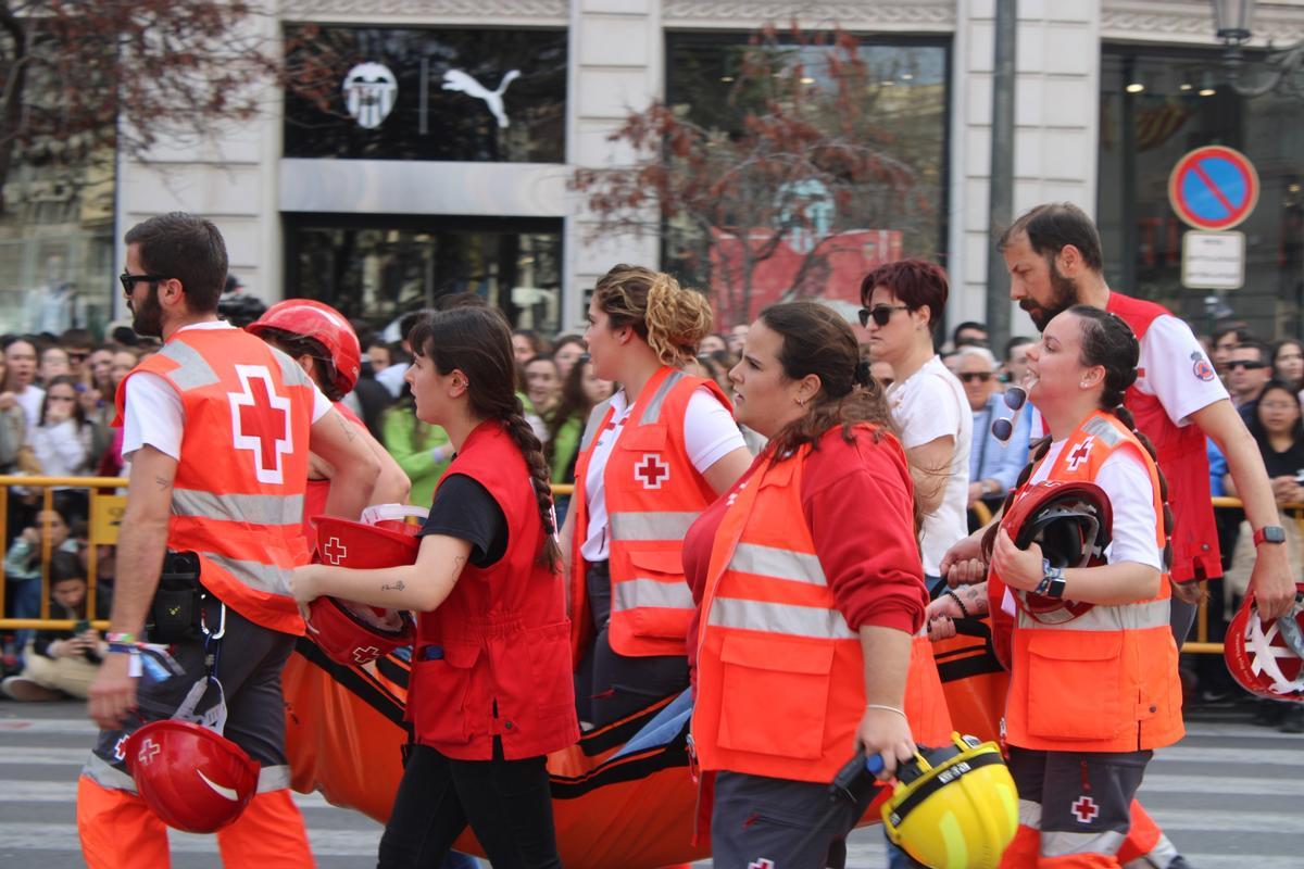 Operativo de Cruz Roja en la &quot;mascletà&quot;.