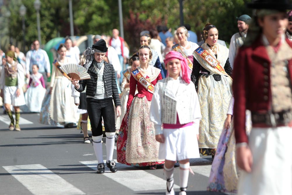 Homenaje a la Senyera de la agrupación de Fallas del Marítim