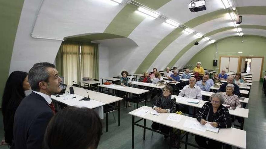 Inicio de curso de UNED Sénior