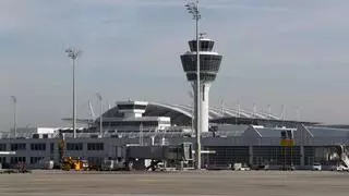 Activistas del clima obligan a cancelar decenas de vuelos en el aeropuerto de Múnich