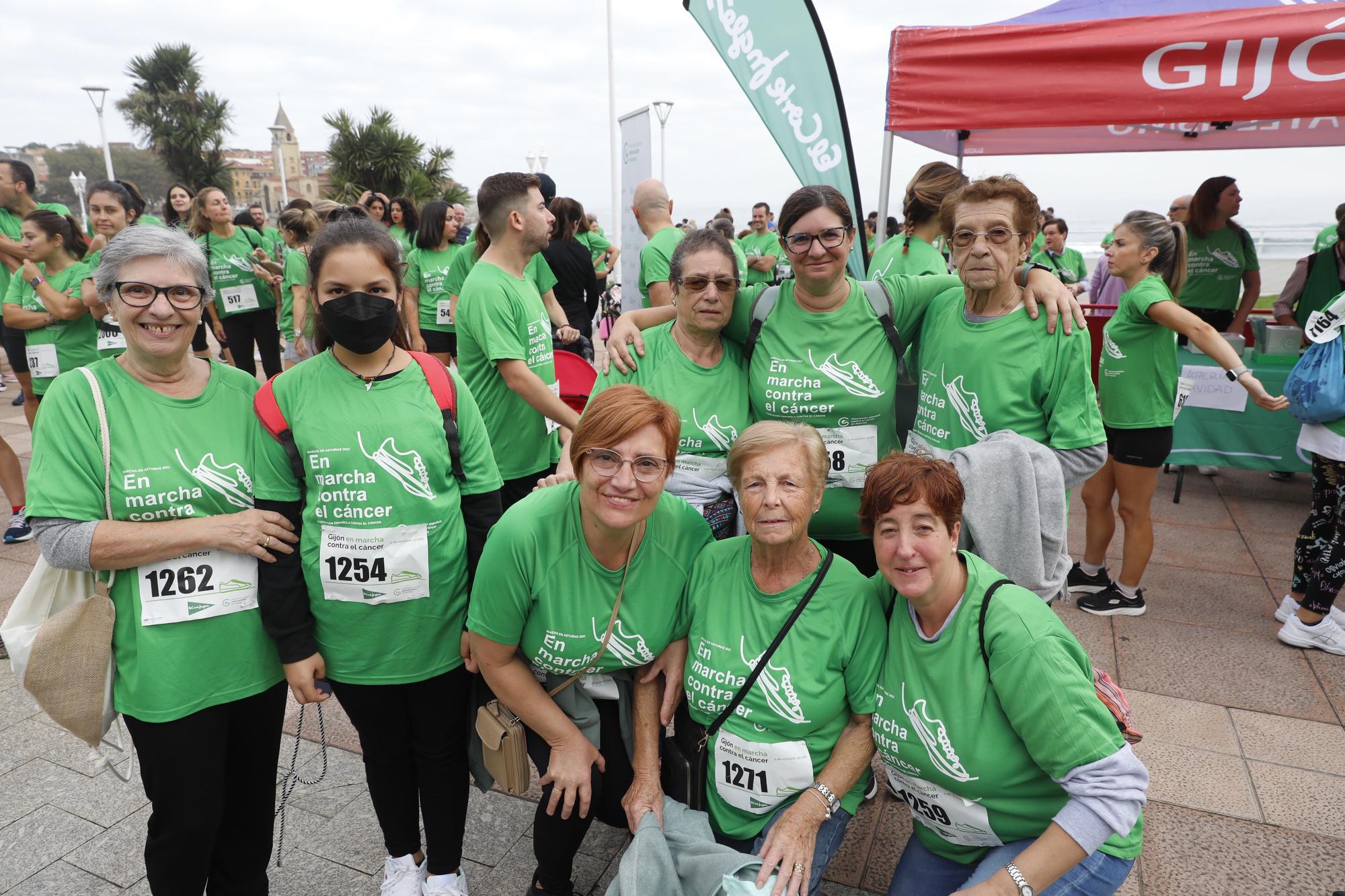 EN IMÁGENES: Asturias se echa a la calle para correr contra el cáncer