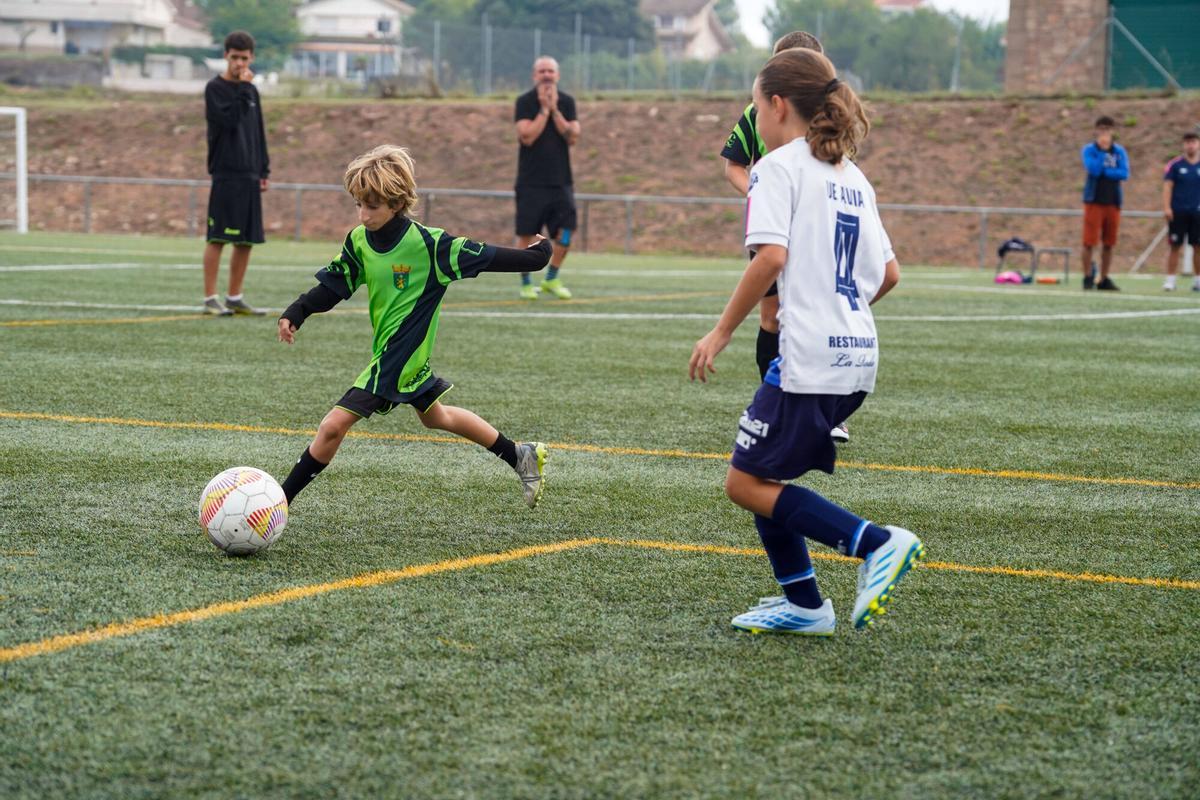 Imatges del Luca Pascual Pardo i el seu debut amb el Castellnou de futbol sub-9 Imatges del Luca Pascual Pardo i el seu debut amb el Castellnou de futbol sub-9