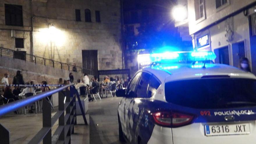 El fin de semana se salda con dos peleas en Vinos, una de ellas con dos detenidos