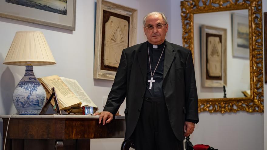 El arzobispo de Mérida-Badajoz presenta su renuncia al Papa