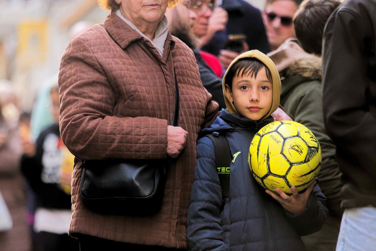 Galería | La afición del Villarreal, enloquecida con Willy Kambwala y el 'killer' Georges Mikautadze