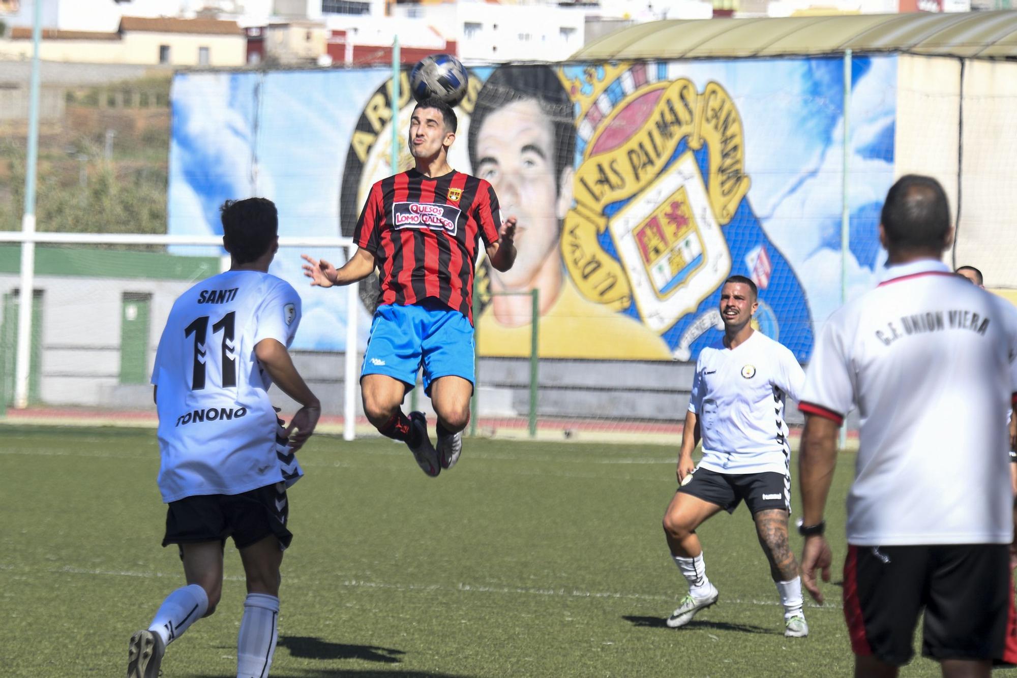 Partido entre el Arucas y el Unión Viera, de Tercera División