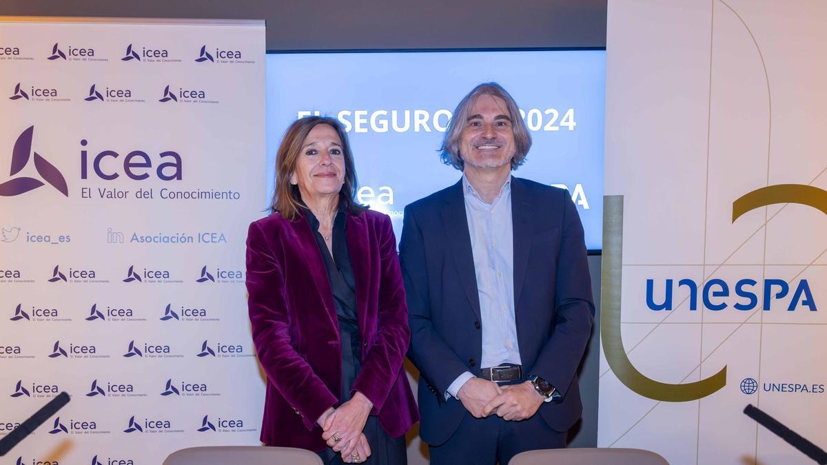 Mirenchu del Valle, presidenta de UNESPA y José Antonio Sánchez, director general de ICEA