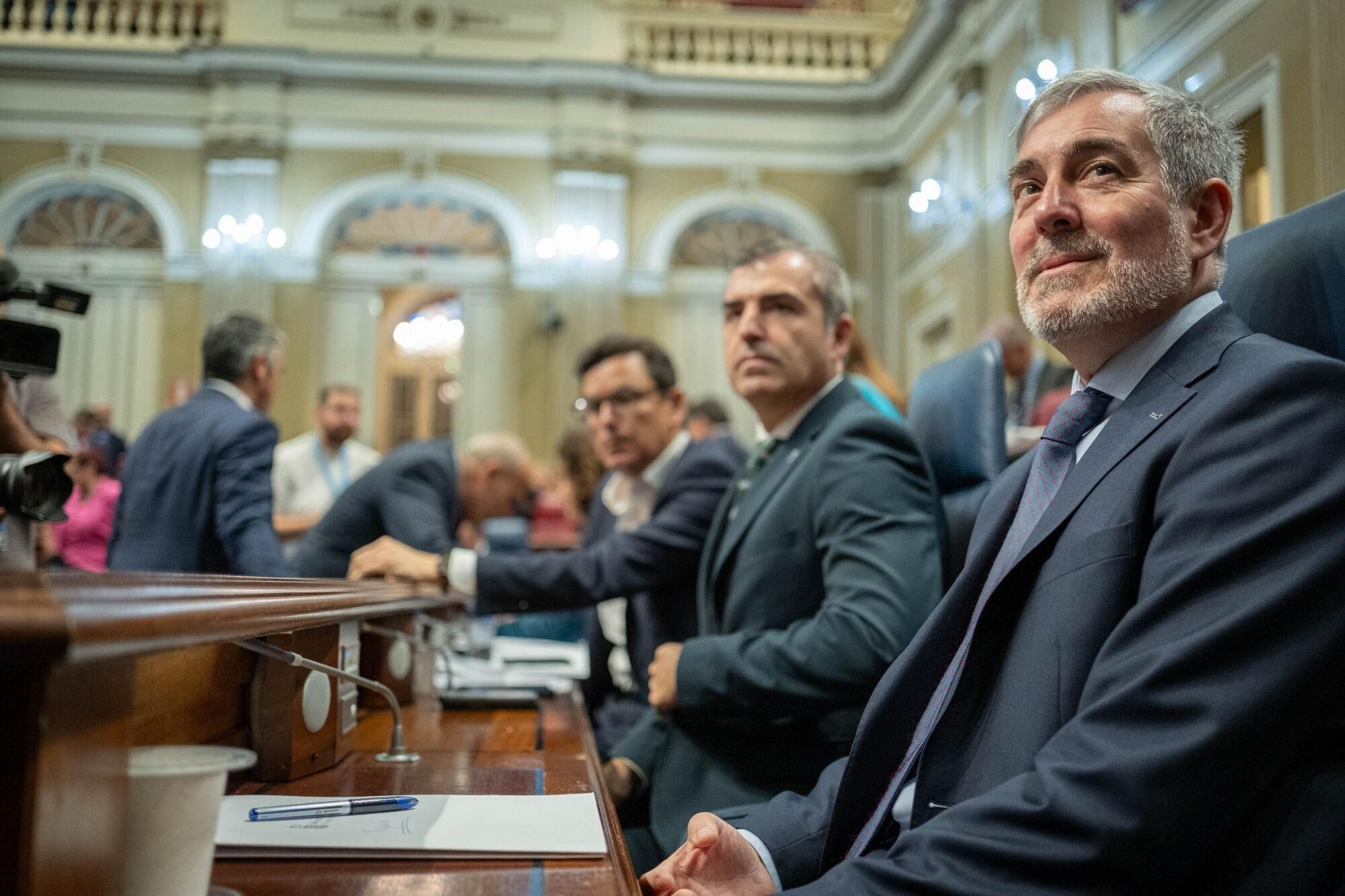 Pleno del Parlamento de Canarias.