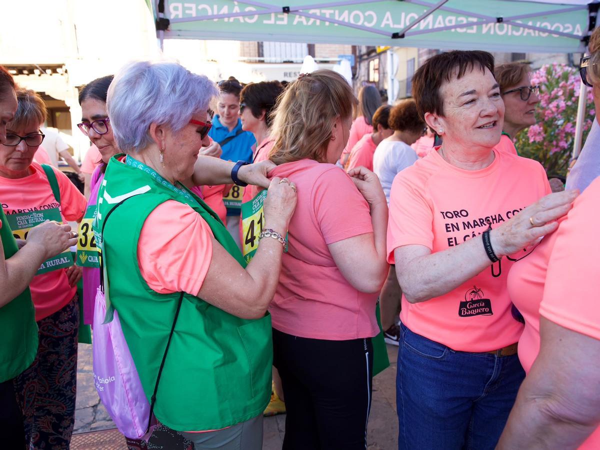 Toro se vuelca con la lucha contra el cáncer Toro se vuelca con la lucha contra el cáncer