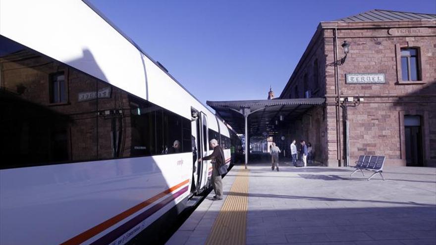 Adif confirma que licitará la línea Teruel-Zaragoza